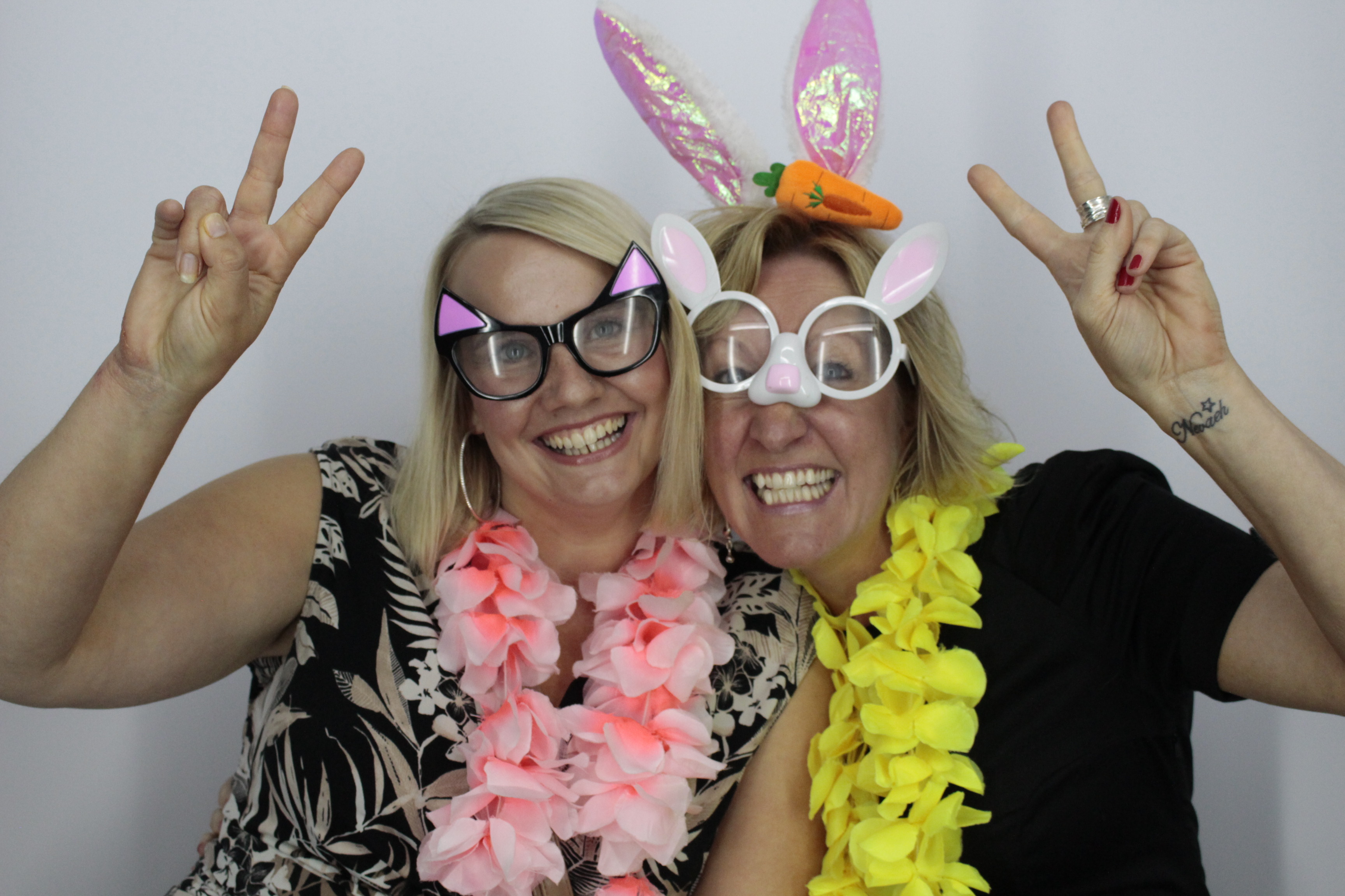 Eleanor's 50th Birthday | View more photos from the event at gallery.myphotoboothexperience.co.uk/u/MyPhotoBoothExperienceLtd/Eleanors-50th-Birthday